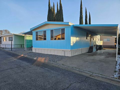 Photo of 139 Casa Grande Drive, Red Bluff, CA 96080 (MLS # 20260258)