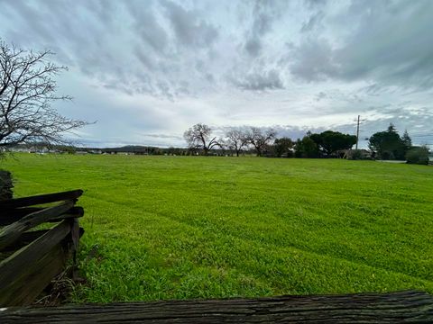 Photo of 1 Paynes Creek Road, Red Bluff, CA 96080 (MLS # 20260014)