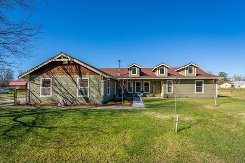 Photo of 8495 Buena Vista Avenue, Los Molinos, CA 96055 (MLS # 20260256)