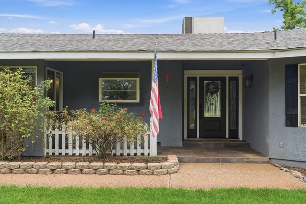 8567 WINONA WAY, REDDING, CA 96002 - Image fd9e5a03ef657931db2e56342f2cbac9/654995326