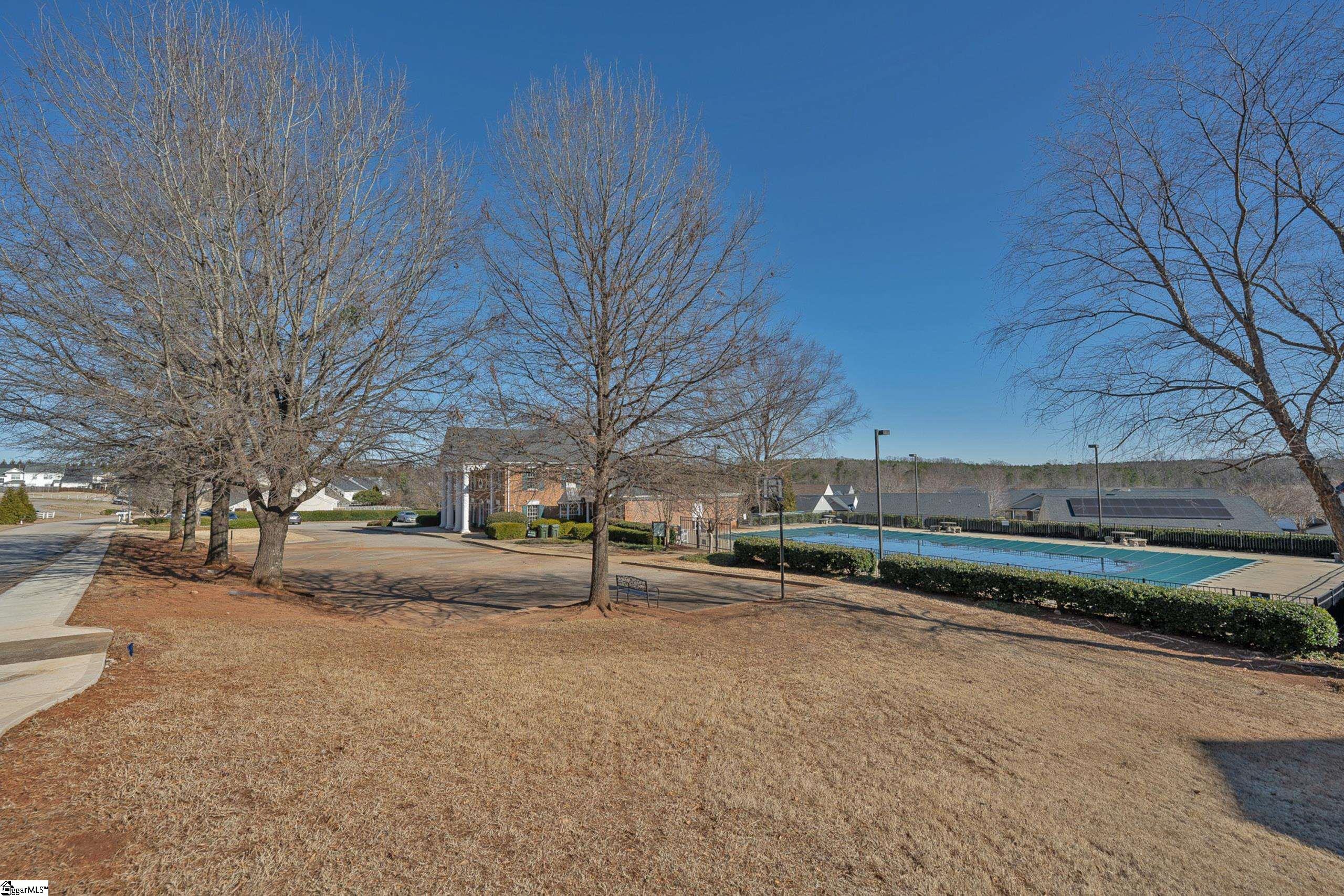 Greer, South Carolina 29650, United States, 3 Bedrooms Bedrooms, ,2 BathroomsBathrooms,Residential,Contingent,14698