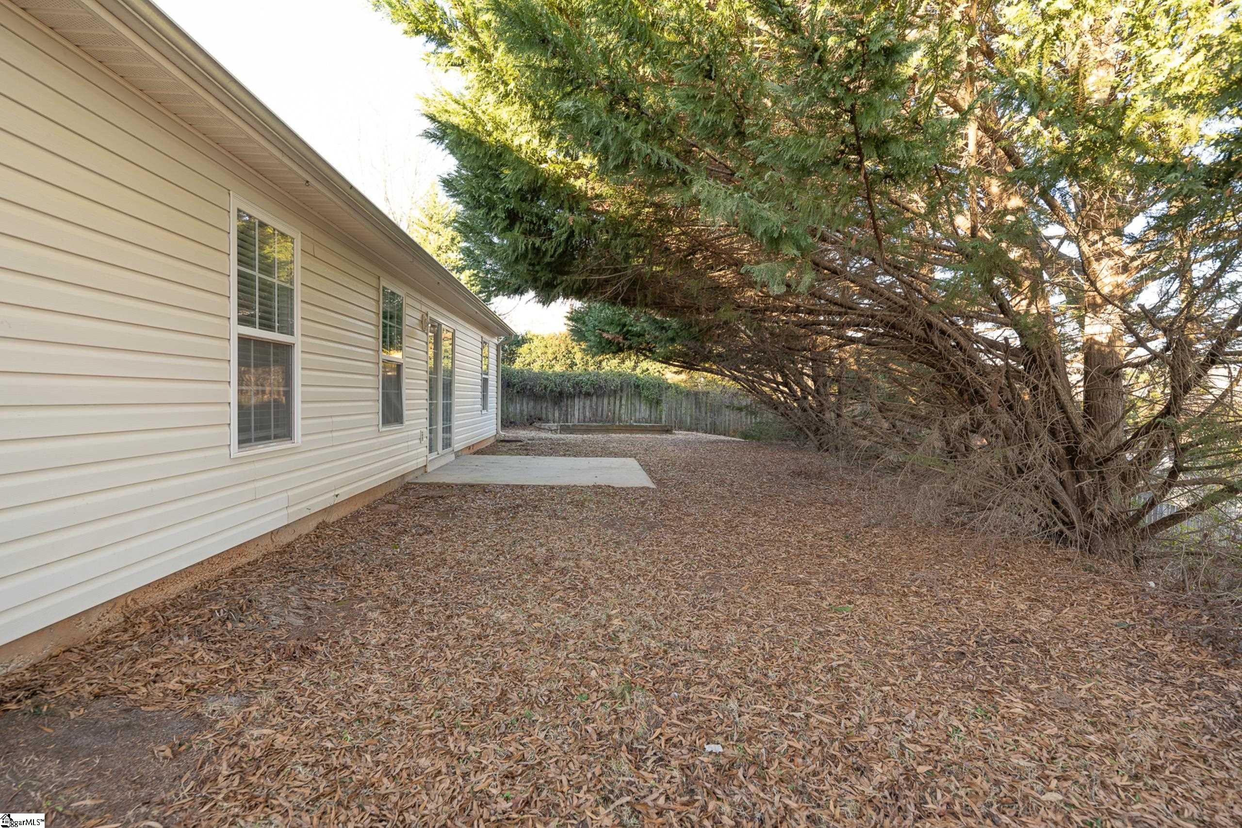 Greer, South Carolina 29650, United States, 3 Bedrooms Bedrooms, ,2 BathroomsBathrooms,Residential,Contingent,14698