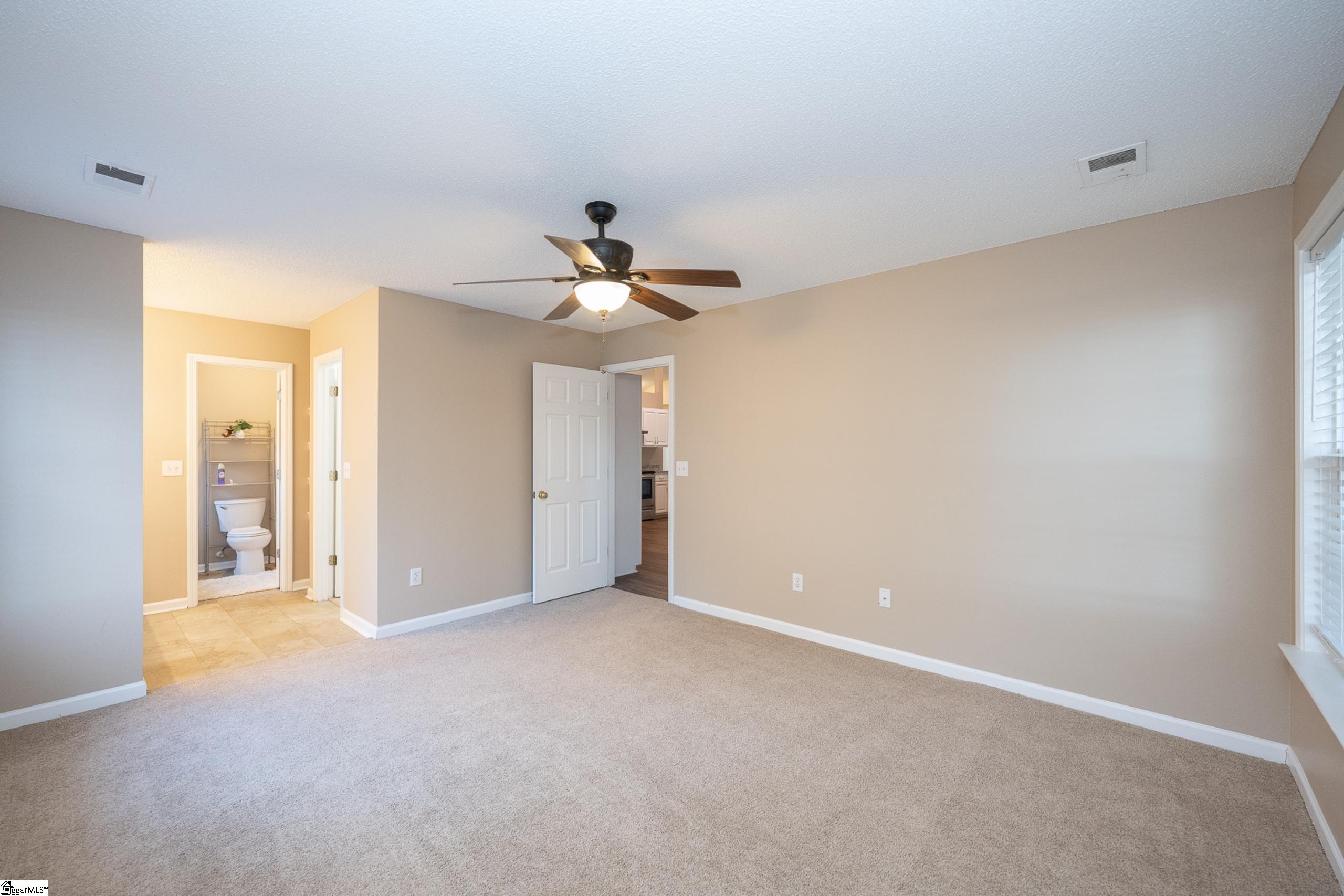 Greer, South Carolina 29650, United States, 3 Bedrooms Bedrooms, ,2 BathroomsBathrooms,Residential,Contingent,14698