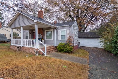 A home in Taylors