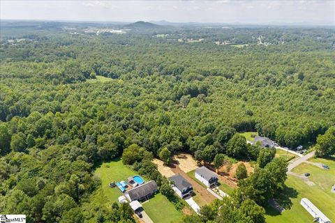 A home in Easley