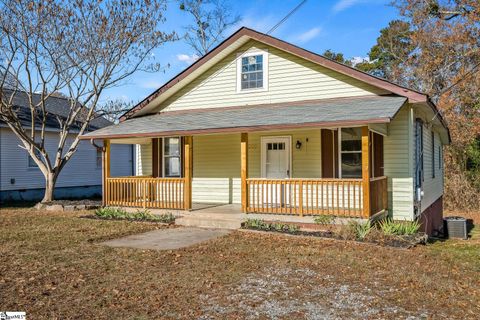 A home in Taylors