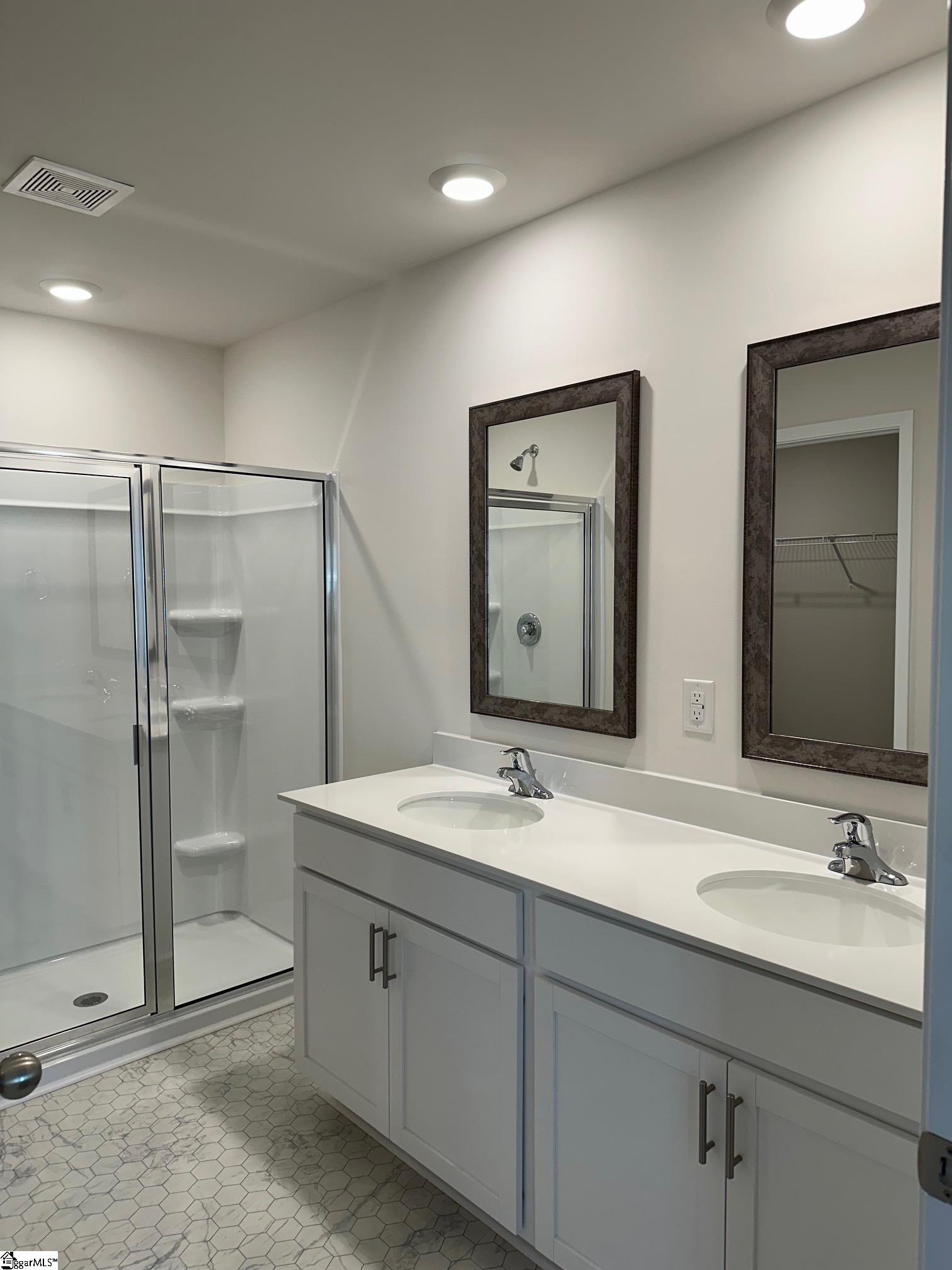 Greer, South Carolina 29651, United States, 4 Bedrooms Bedrooms, ,3 BathroomsBathrooms,Residential,Active,25248