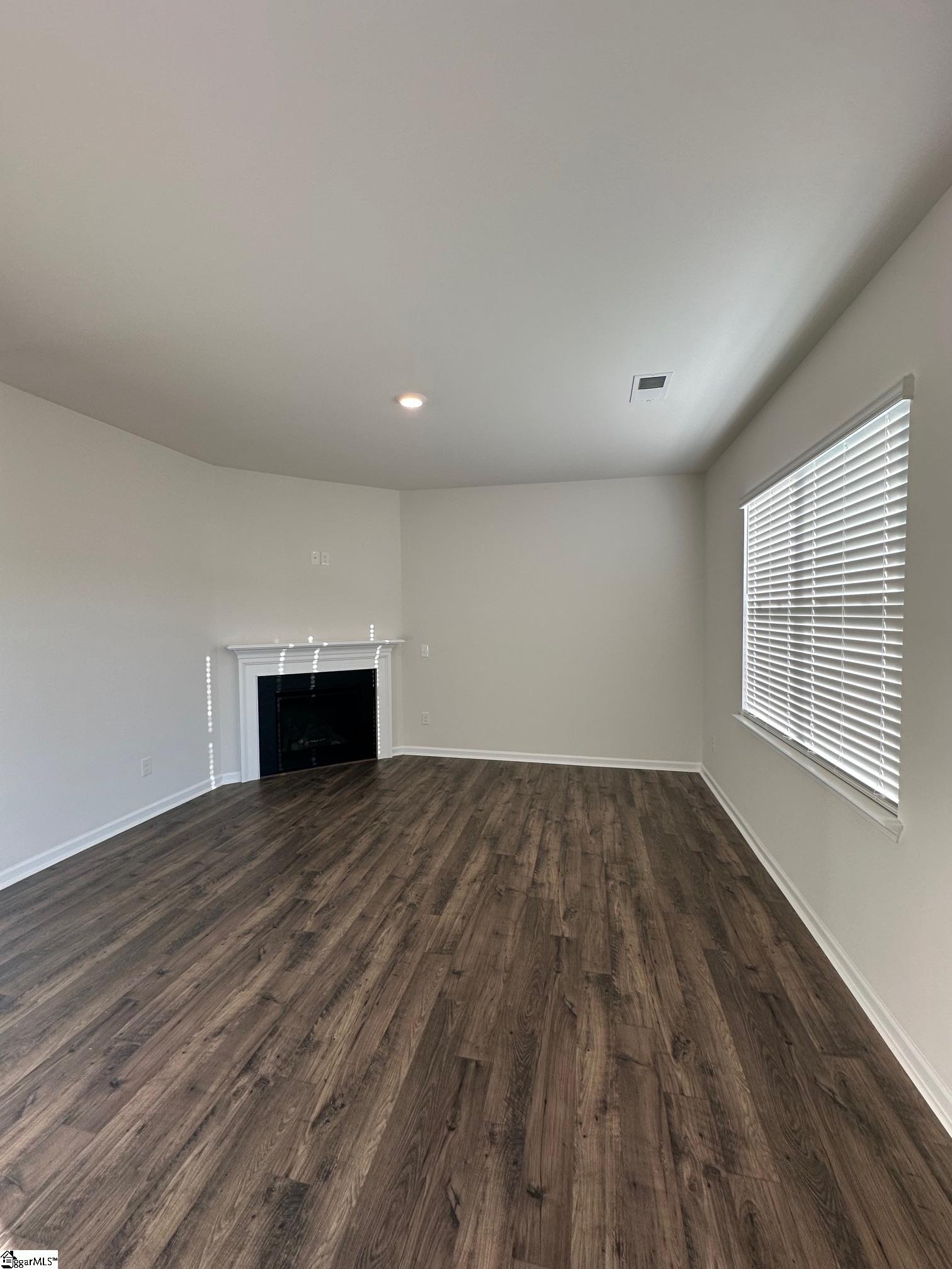 Greer, South Carolina 29651, United States, 4 Bedrooms Bedrooms, ,3 BathroomsBathrooms,Residential,Active,25248