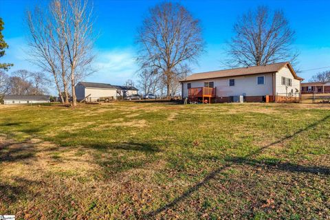 A home in Easley