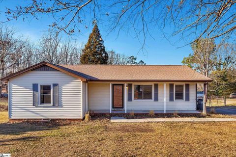 A home in Easley