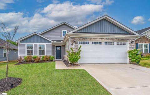 Single Family Residence in Fountain Inn SC 128 Sylvester Street.jpg