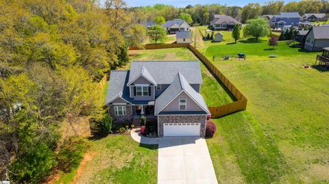 A home in Chesnee