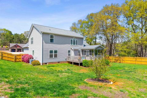 A home in Chesnee