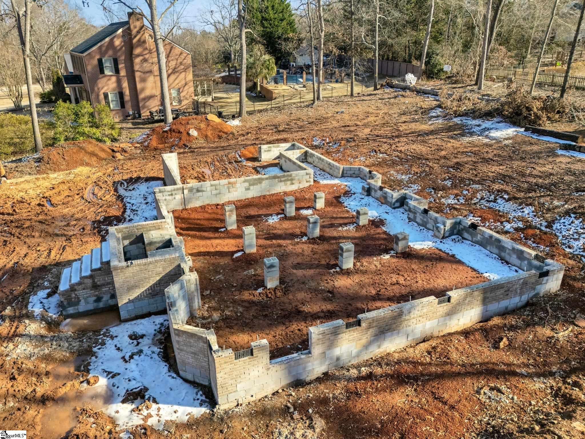 111 Williamsburg Drive