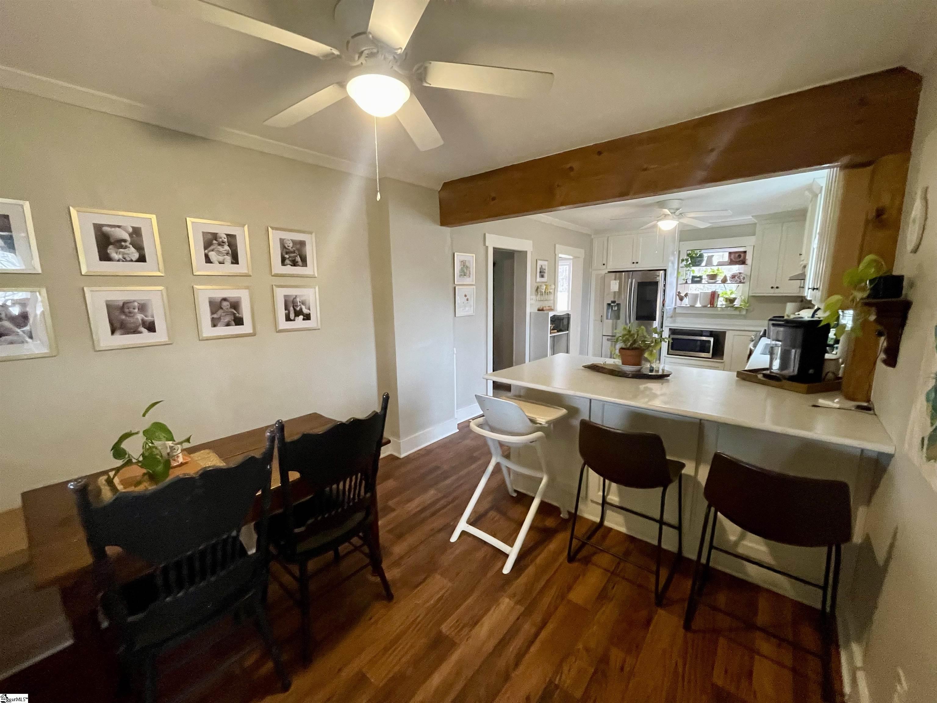 Clinton, South Carolina 29325, United States, 3 Bedrooms Bedrooms, ,3 BathroomsBathrooms,Residential,Contingent,6103