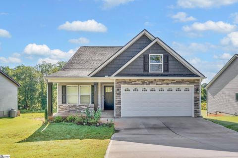 A home in Chesnee