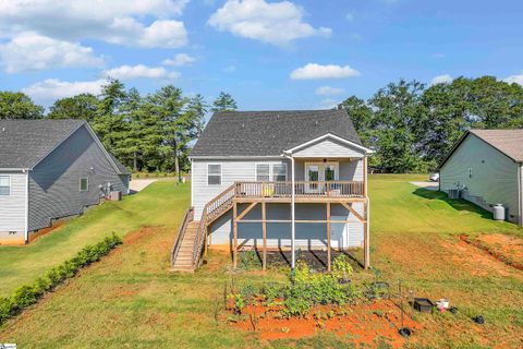 A home in Chesnee