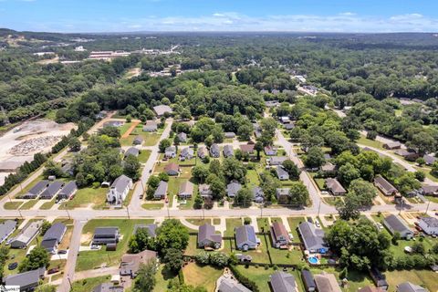 Single Family Residence in Greenville SC 207 Old Paris Mountain Road 30.jpg