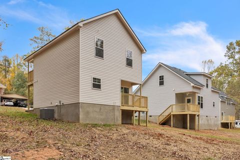 A home in Easley