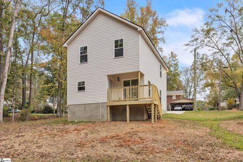 A home in Easley