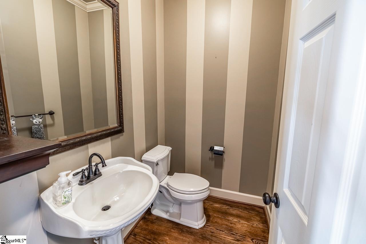 Simpsonville, South Carolina 29681, United States, 4 Bedrooms Bedrooms, ,4 BathroomsBathrooms,Residential,Pending,32828