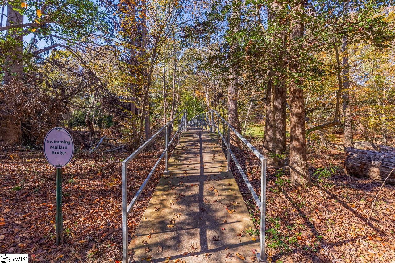 Simpsonville, South Carolina 29681, United States, 4 Bedrooms Bedrooms, ,4 BathroomsBathrooms,Residential,Pending,32828