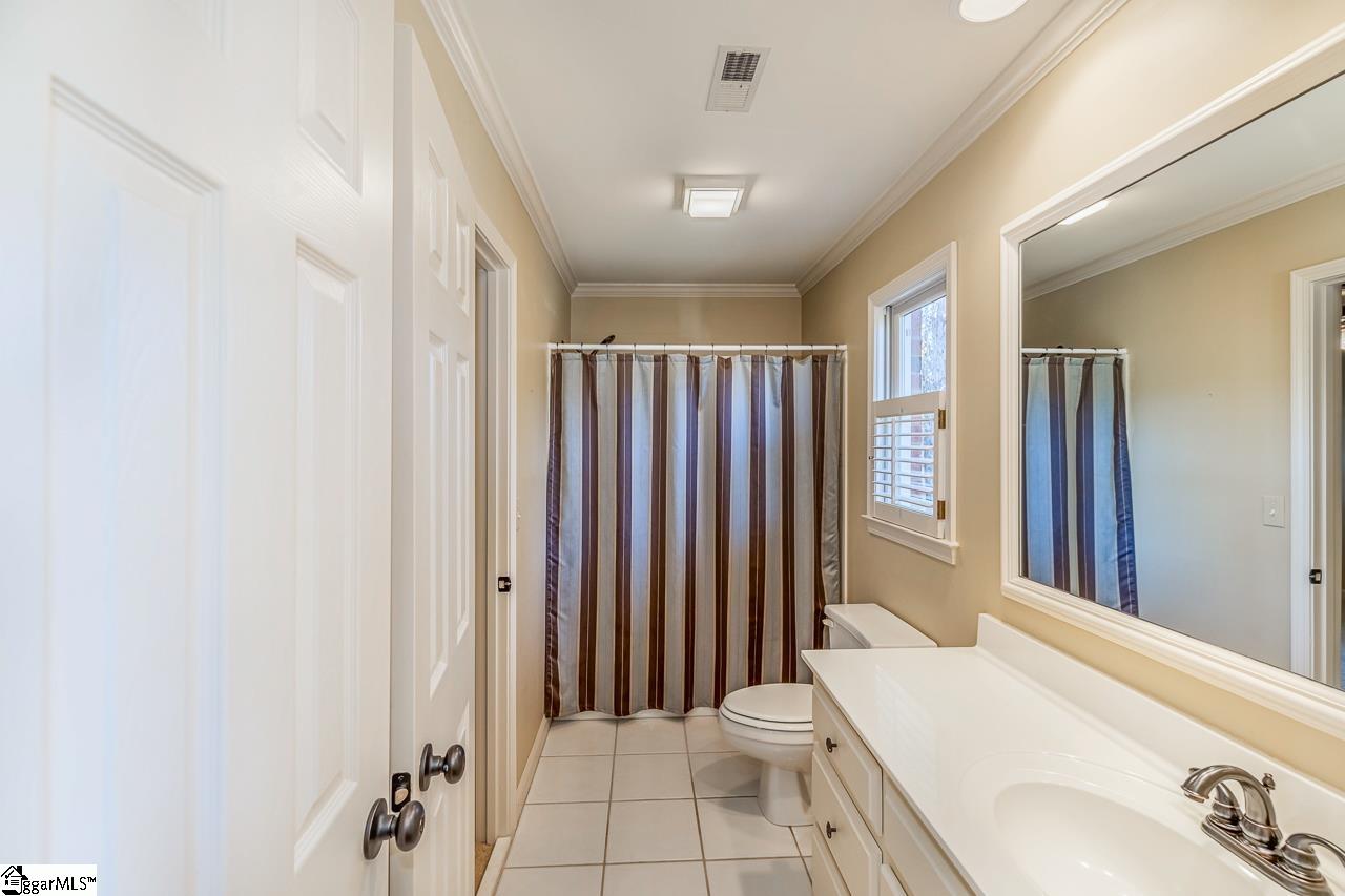 Simpsonville, South Carolina 29681, United States, 4 Bedrooms Bedrooms, ,4 BathroomsBathrooms,Residential,Pending,32828