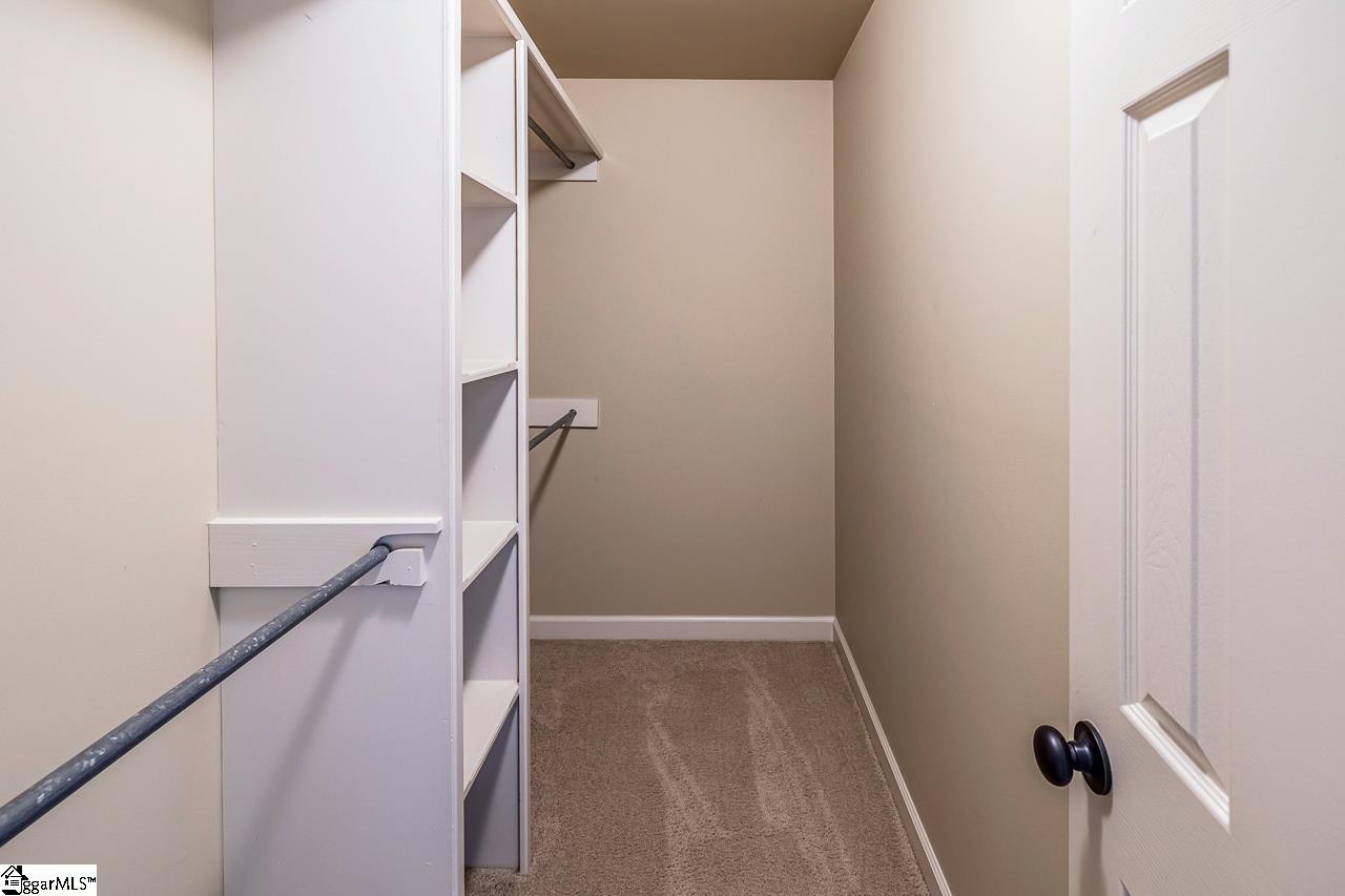 Simpsonville, South Carolina 29681, United States, 4 Bedrooms Bedrooms, ,4 BathroomsBathrooms,Residential,Pending,32828