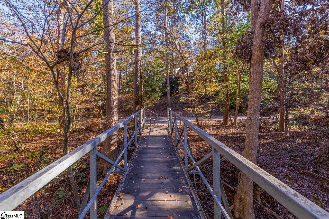 Simpsonville, South Carolina 29681, United States, 4 Bedrooms Bedrooms, ,4 BathroomsBathrooms,Residential,Pending,32828