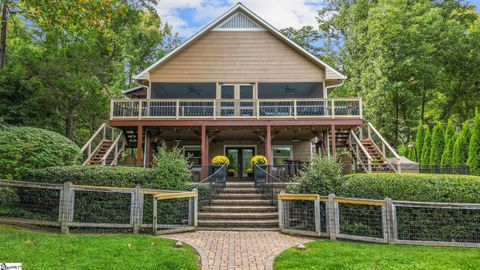 A home in Landrum