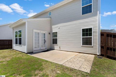 A home in Easley