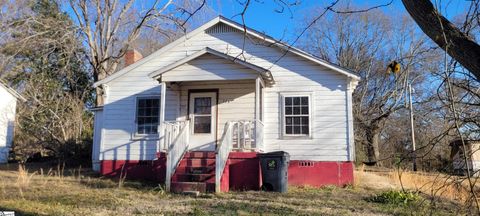 A home in Laurens