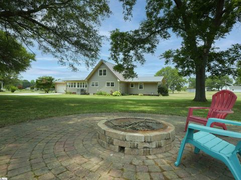 A home in Lyman