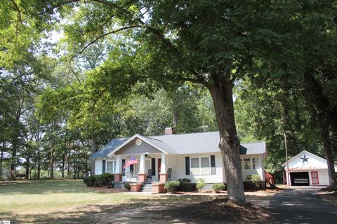 A home in Pelzer