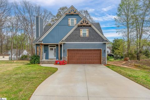 A home in Mauldin