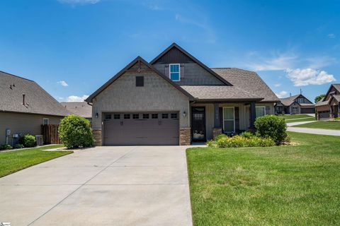 A home in Moore