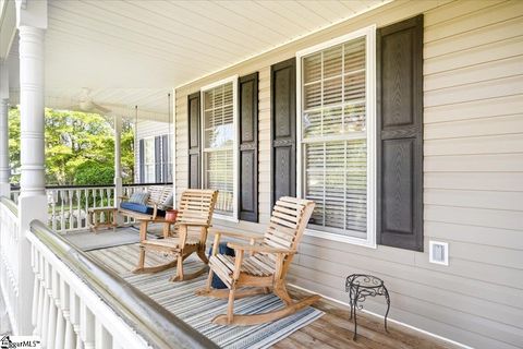 A home in Easley