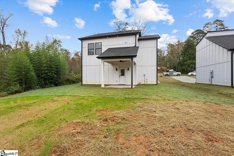 A home in Chesnee