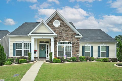 Single Family Residence in Simpsonville SC 100 FAWN HILL Drive.jpg