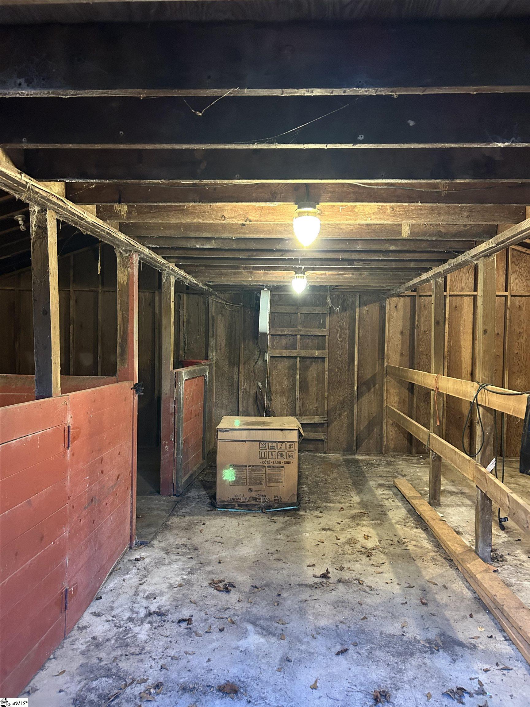 Taylors, South Carolina 29687, United States, 4 Bedrooms Bedrooms, ,3 BathroomsBathrooms,Residential,Contingent,33259