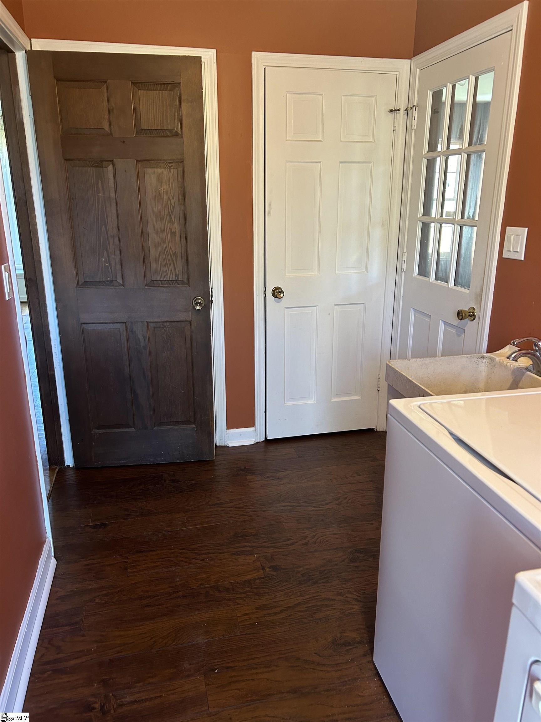 Taylors, South Carolina 29687, United States, 4 Bedrooms Bedrooms, ,3 BathroomsBathrooms,Residential,Contingent,33259