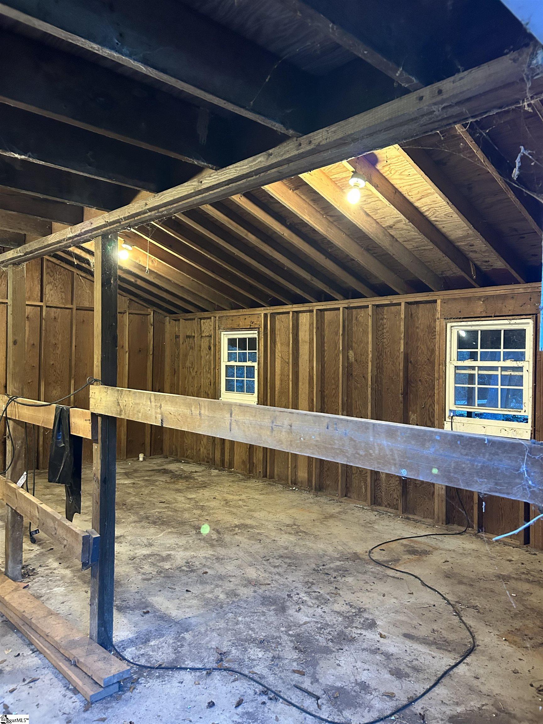 Taylors, South Carolina 29687, United States, 4 Bedrooms Bedrooms, ,3 BathroomsBathrooms,Residential,Contingent,33259