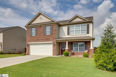 A home in Duncan