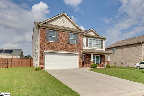 A home in Duncan