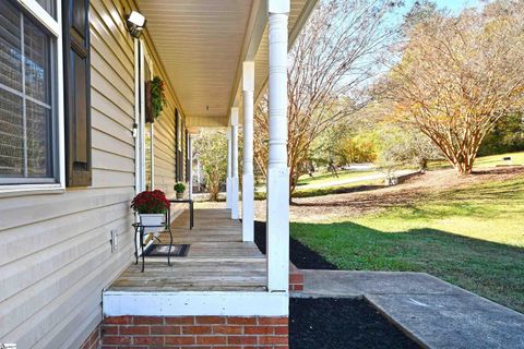 A home in Easley