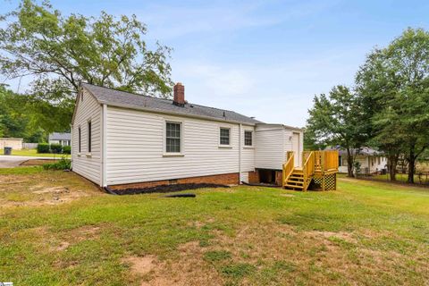 A home in Taylors