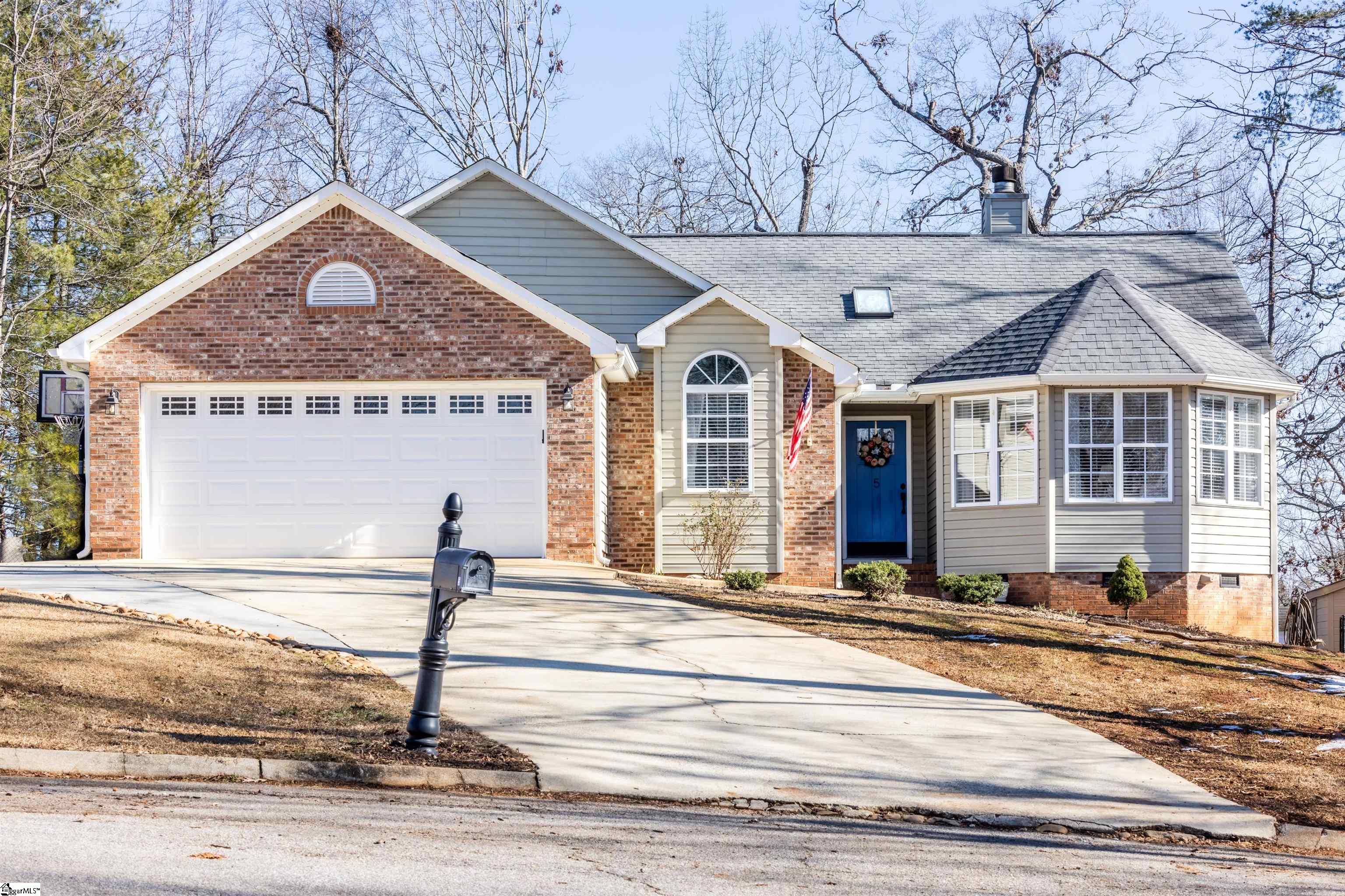 Travelers Rest, South Carolina 29690, United States, 3 Bedrooms Bedrooms, ,2 BathroomsBathrooms,Residential,Contingent,10679 Travelers Rest, South Carolina 29690, United States, 3 Bedrooms Bedrooms, ,2 BathroomsBathrooms,Residential,Contingent,10679