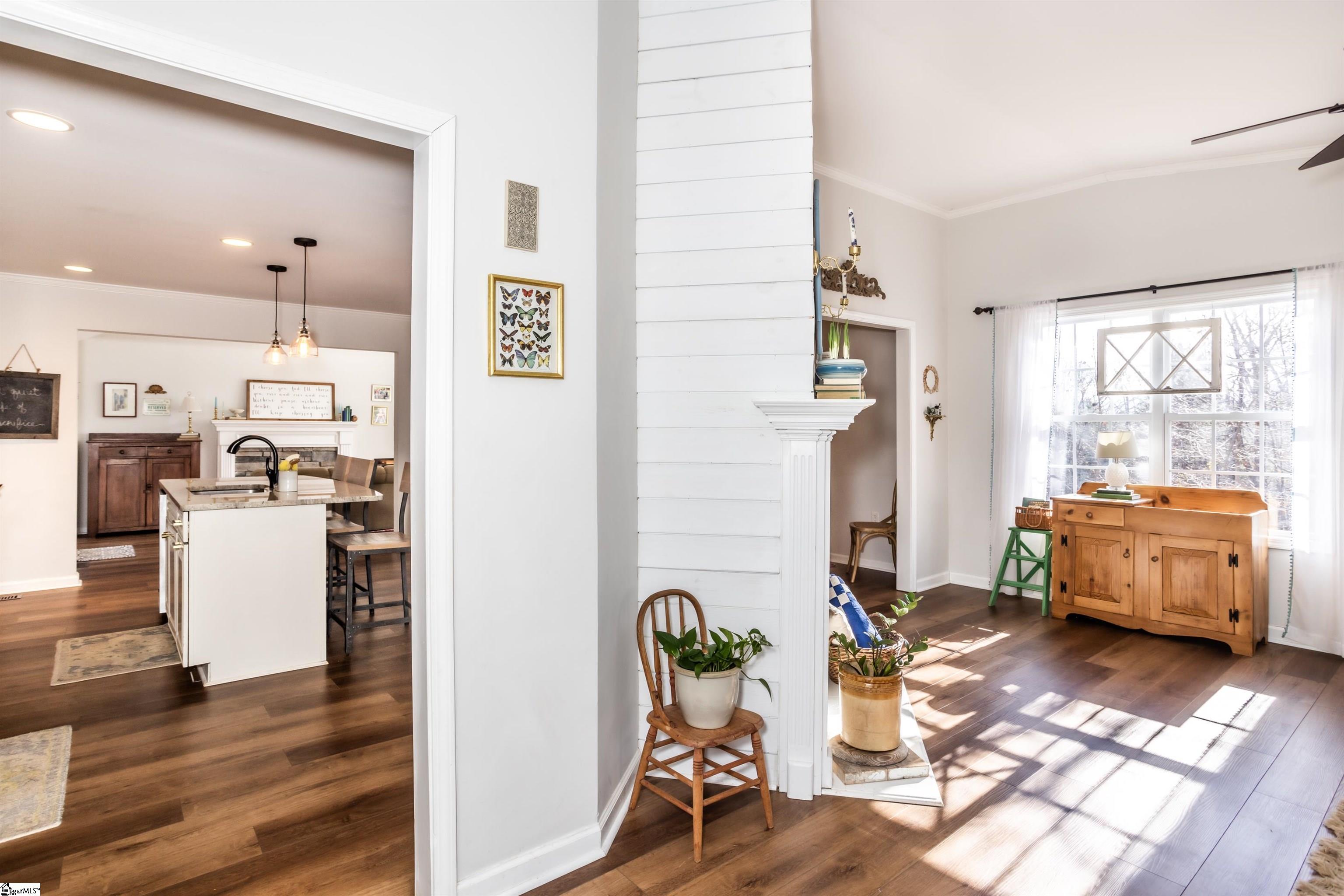 Travelers Rest, South Carolina 29690, United States, 3 Bedrooms Bedrooms, ,2 BathroomsBathrooms,Residential,Contingent,10679