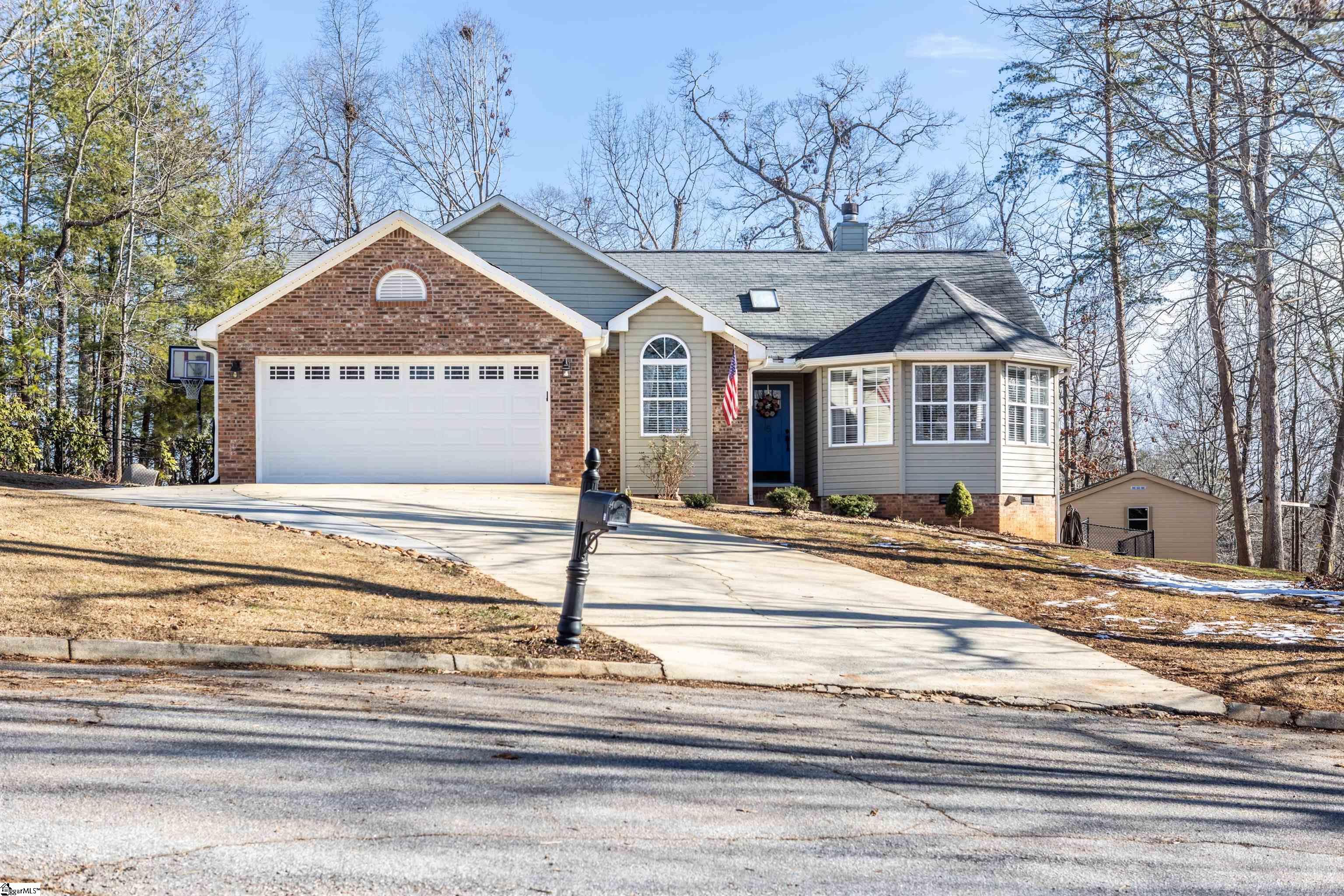 Travelers Rest, South Carolina 29690, United States, 3 Bedrooms Bedrooms, ,2 BathroomsBathrooms,Residential,Contingent,10679