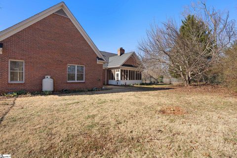 A home in Easley